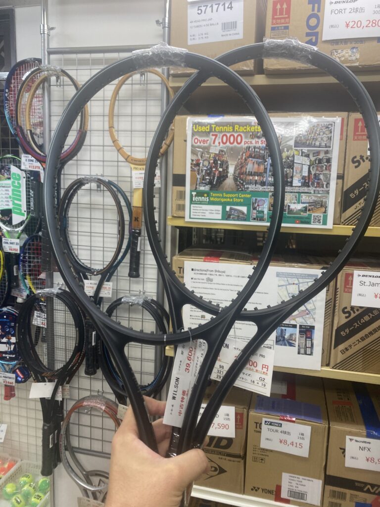 【Wilson 中古ラケット RF 01 PRO　入荷しました！ 】